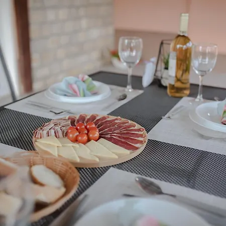 Apartment Martin-nearby Krka National Park *