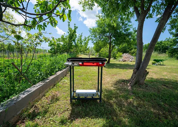 Martin-nearby Krka National Park Apartamento