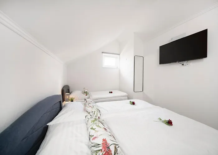 Martin-nearby Krka National Park Apartman *